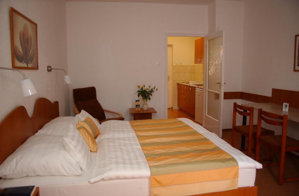 Siesta Club Hotel Harkány Cameră foto